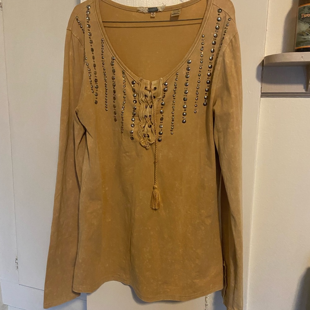 Gimmicks by BKE Tan Tie Front Long Sleeve Blouse